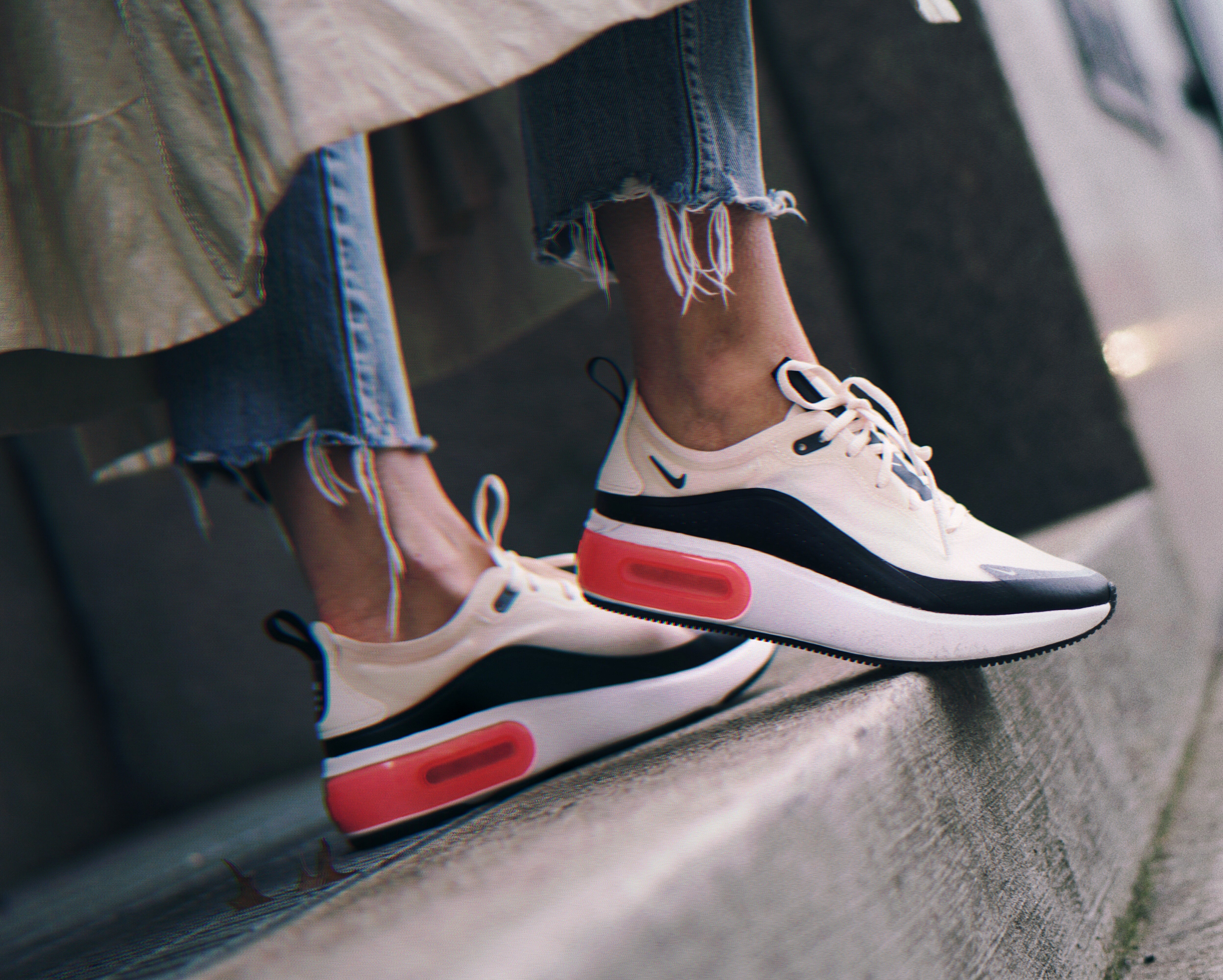 nike air max dia se pale ivory